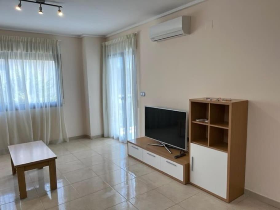 Apartamento Alicante Beach Bagian luar foto